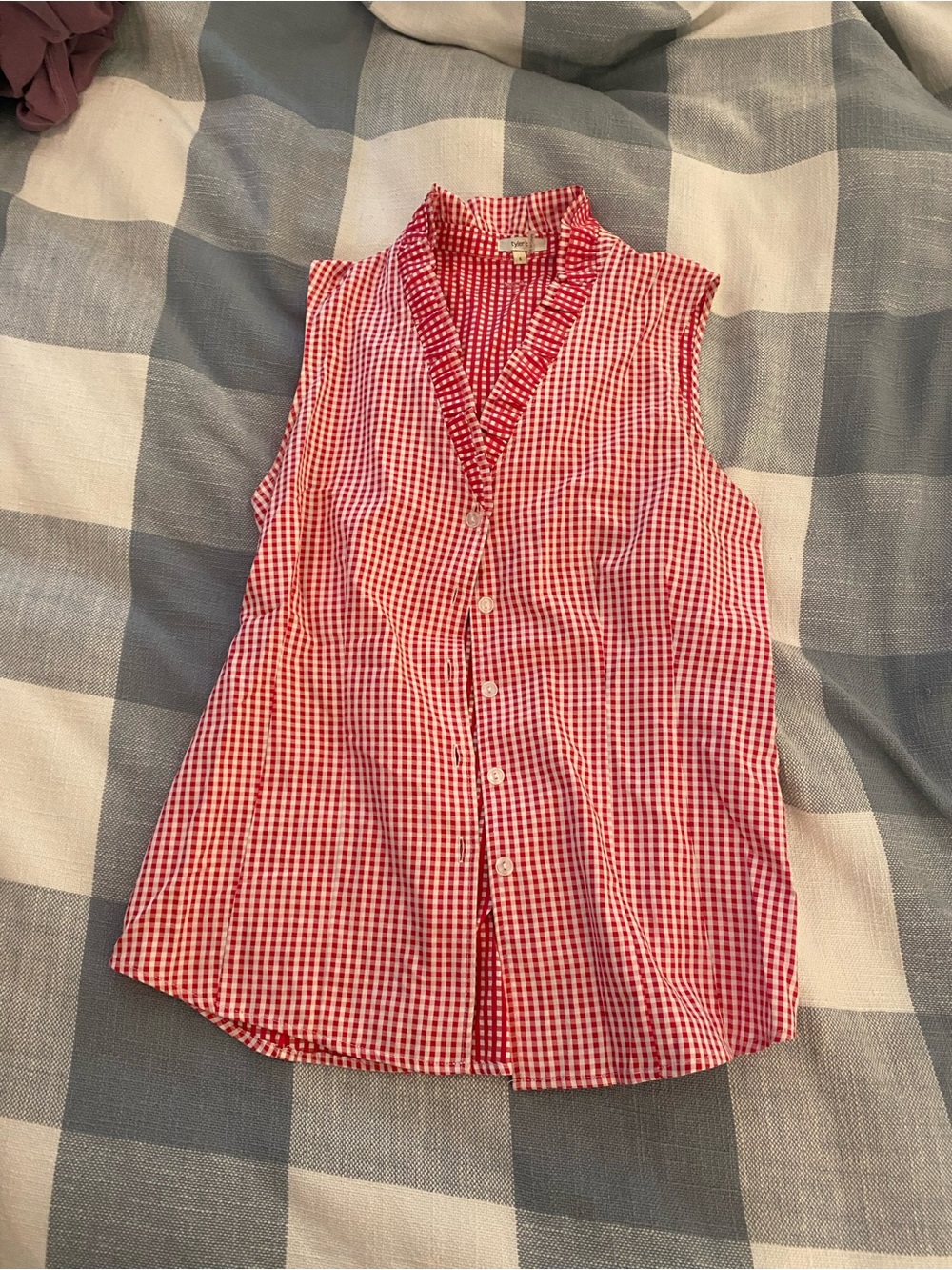 Women’s Red Gingham Sleeveless Button-Up Top